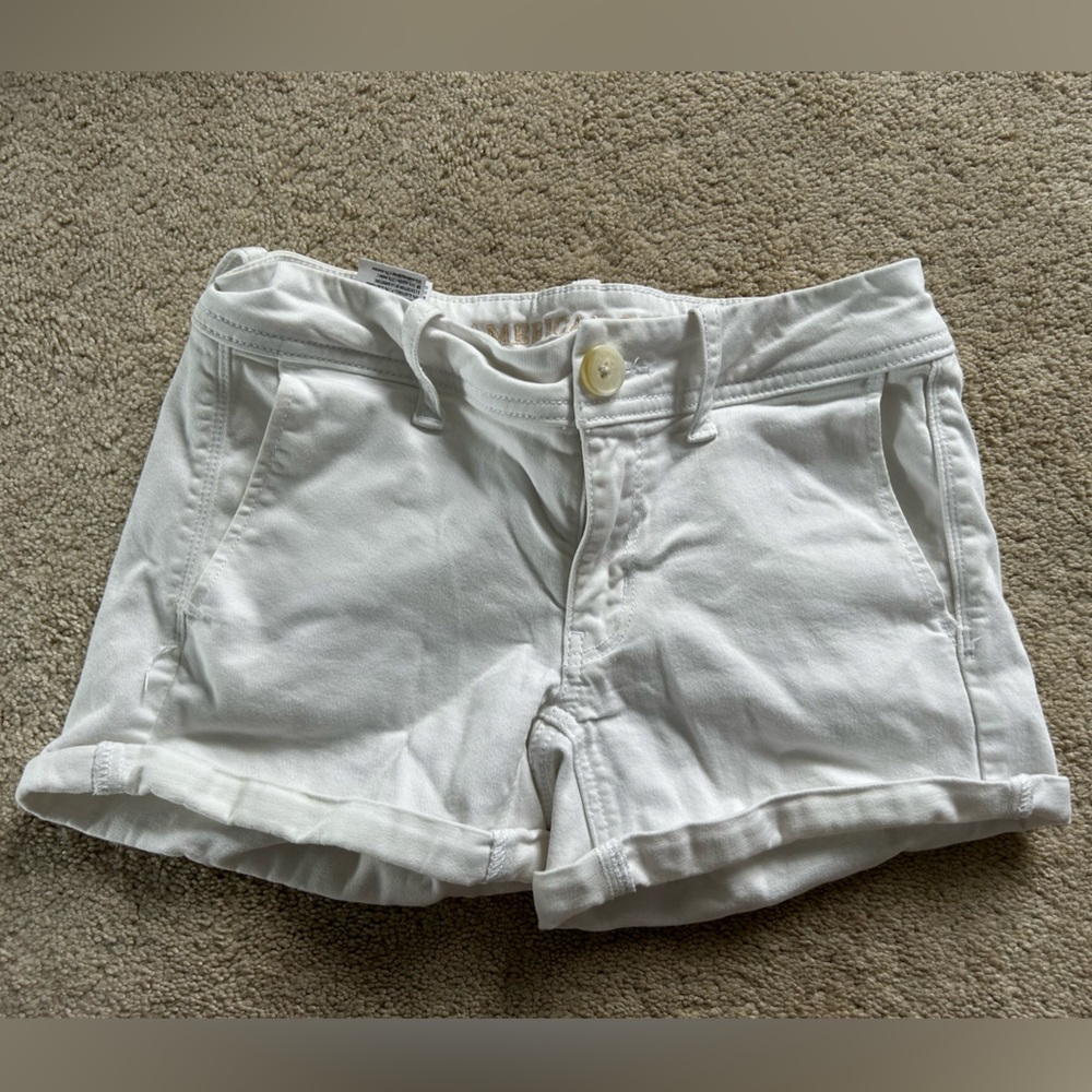 White American eagle shorts